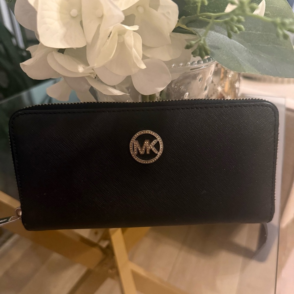 Michael Kors Black Wallet